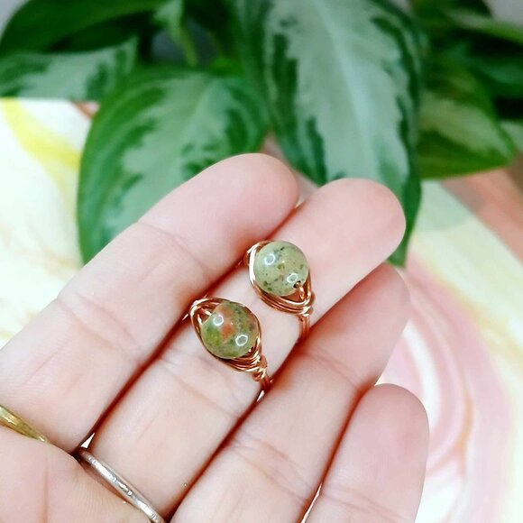 Unakite Jasper Gemstone Beaded Wire Ring, Crystal Dainty Chic Cute Copper - Picture 3 of 3